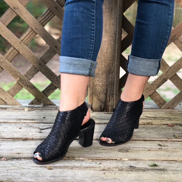 Real leather “vero cuoio” black open-toe heels - Picture 2 of 6